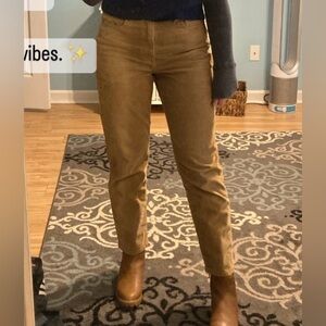 AE Stretch Corduroy Mom Straight Pant Size 8